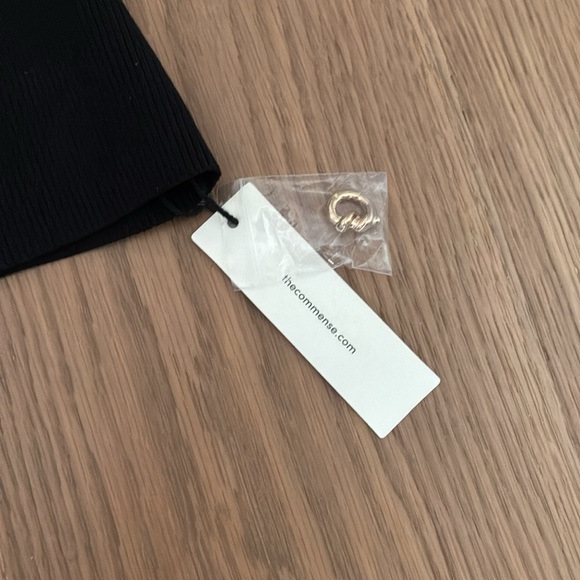 Commense Asymmetric Button Sweater Vest - Picture 3 of 4